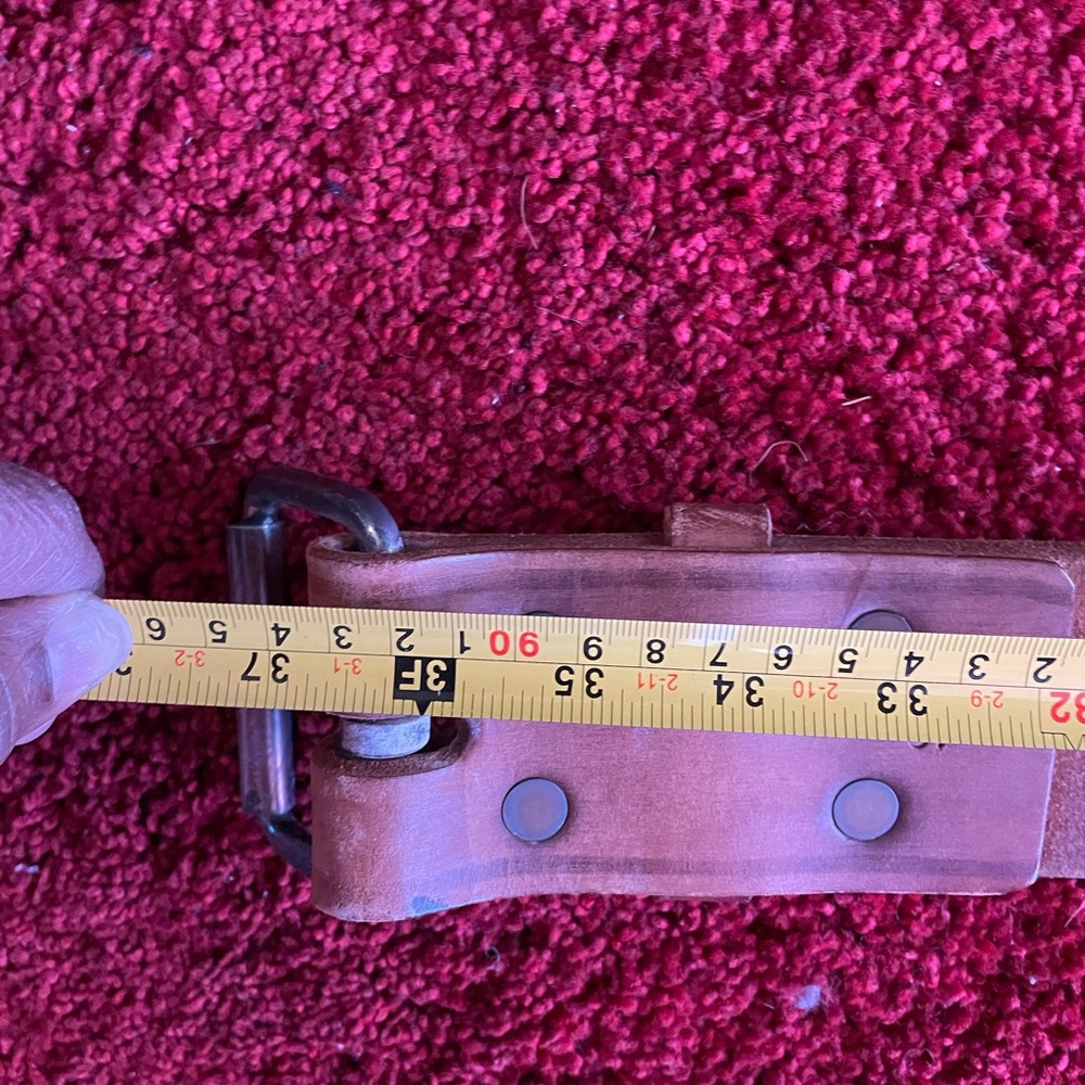 SOLD‼️ Leather workout support belt